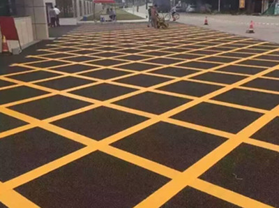 启东道路黄色网格线